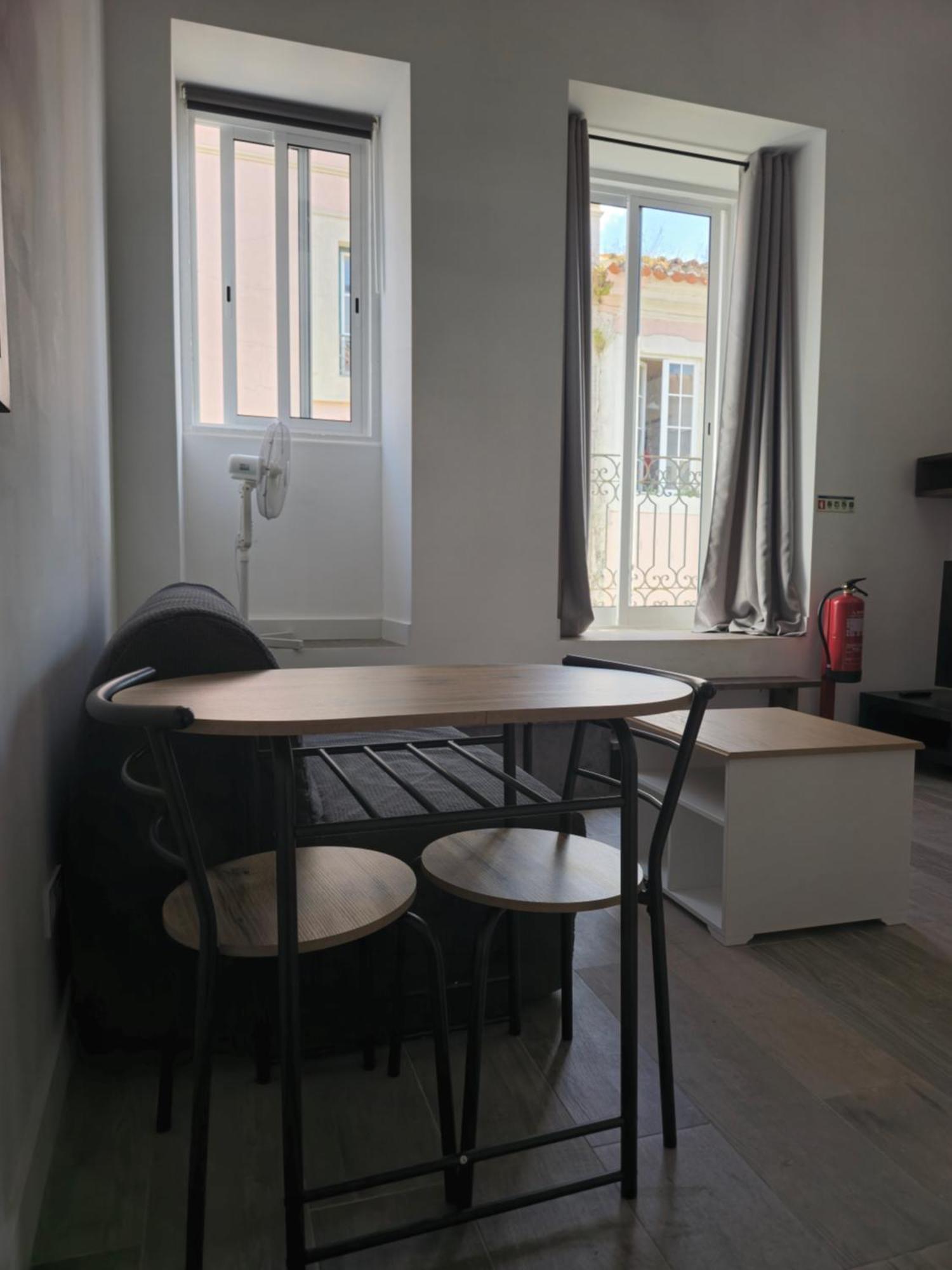 Esther Apartment Cozy Vacay Suite Setúbal Buitenkant foto
