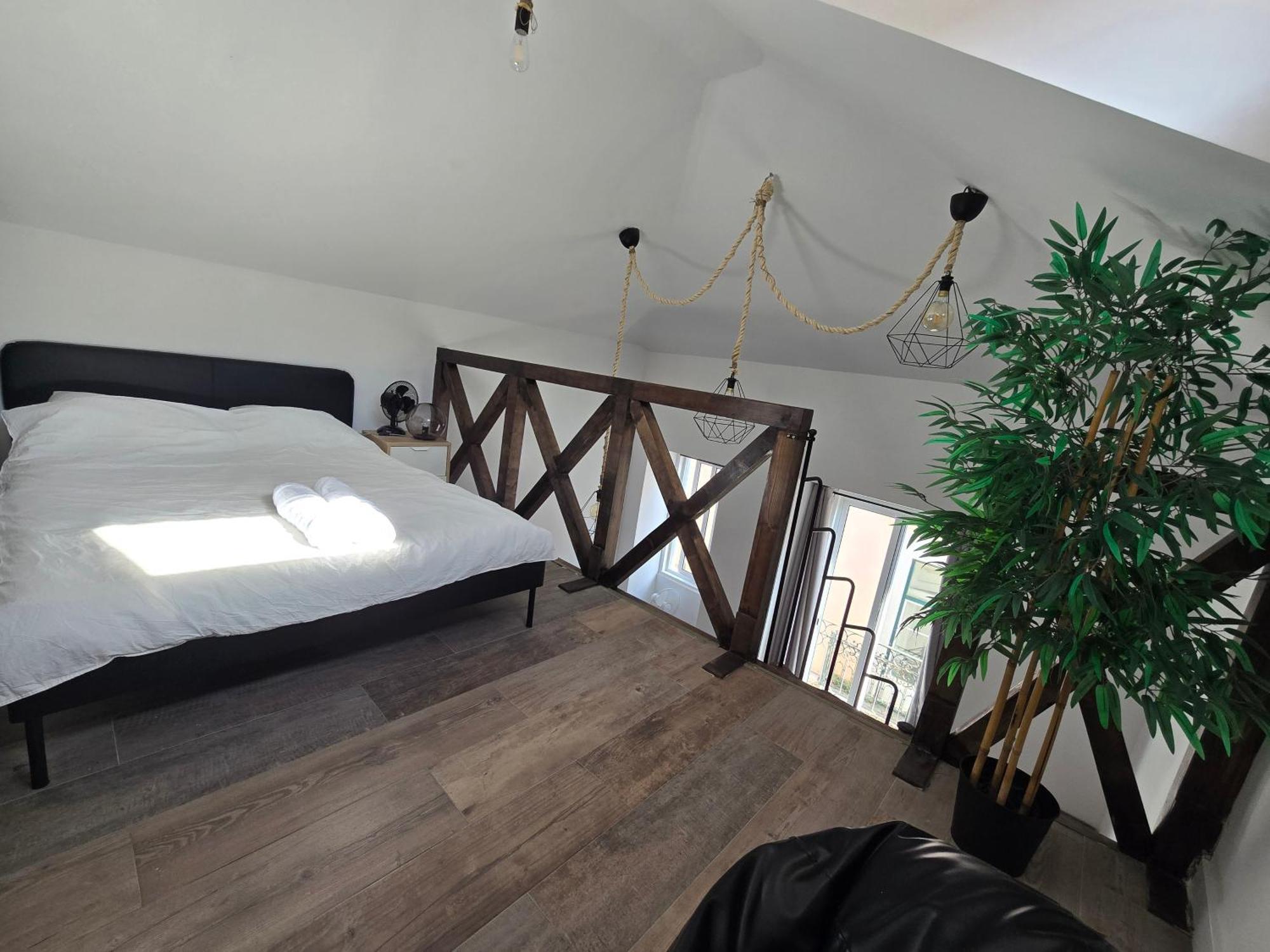 Esther Apartment Cozy Vacay Suite Setúbal Buitenkant foto